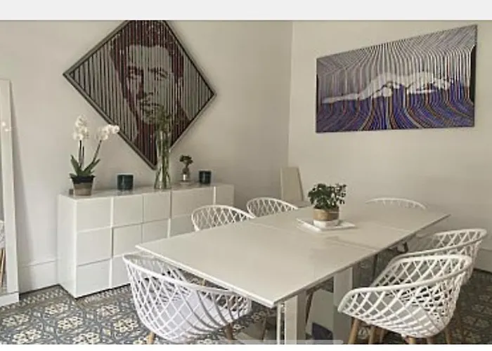 Croisette Palais Festival 5 Minutes , 170 M2 Moderne Spacious شقة *